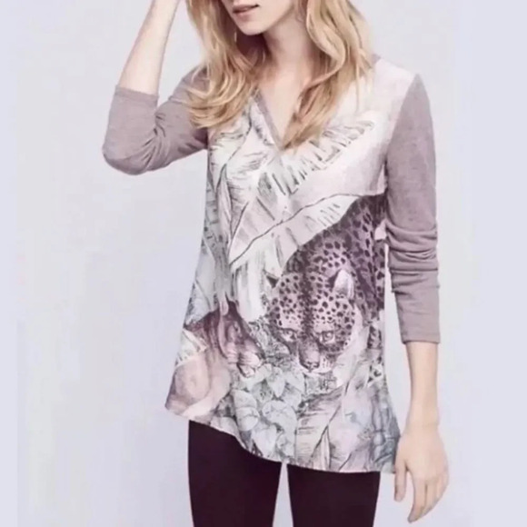 Okemi + Kim (Anthropologie) linen blend animal print front V button accent top - Picture 1 of 8